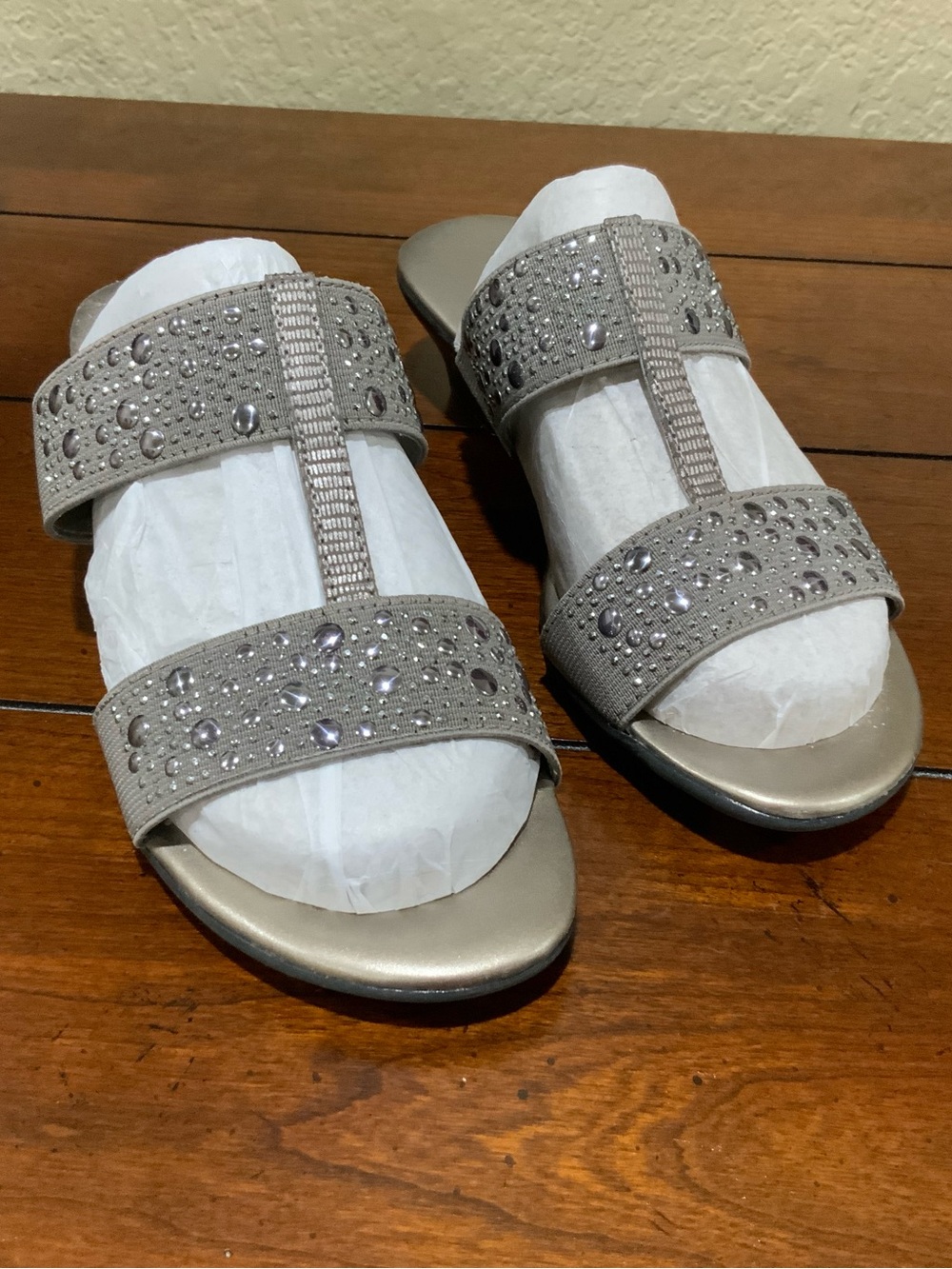 Sandals by Karen Scott